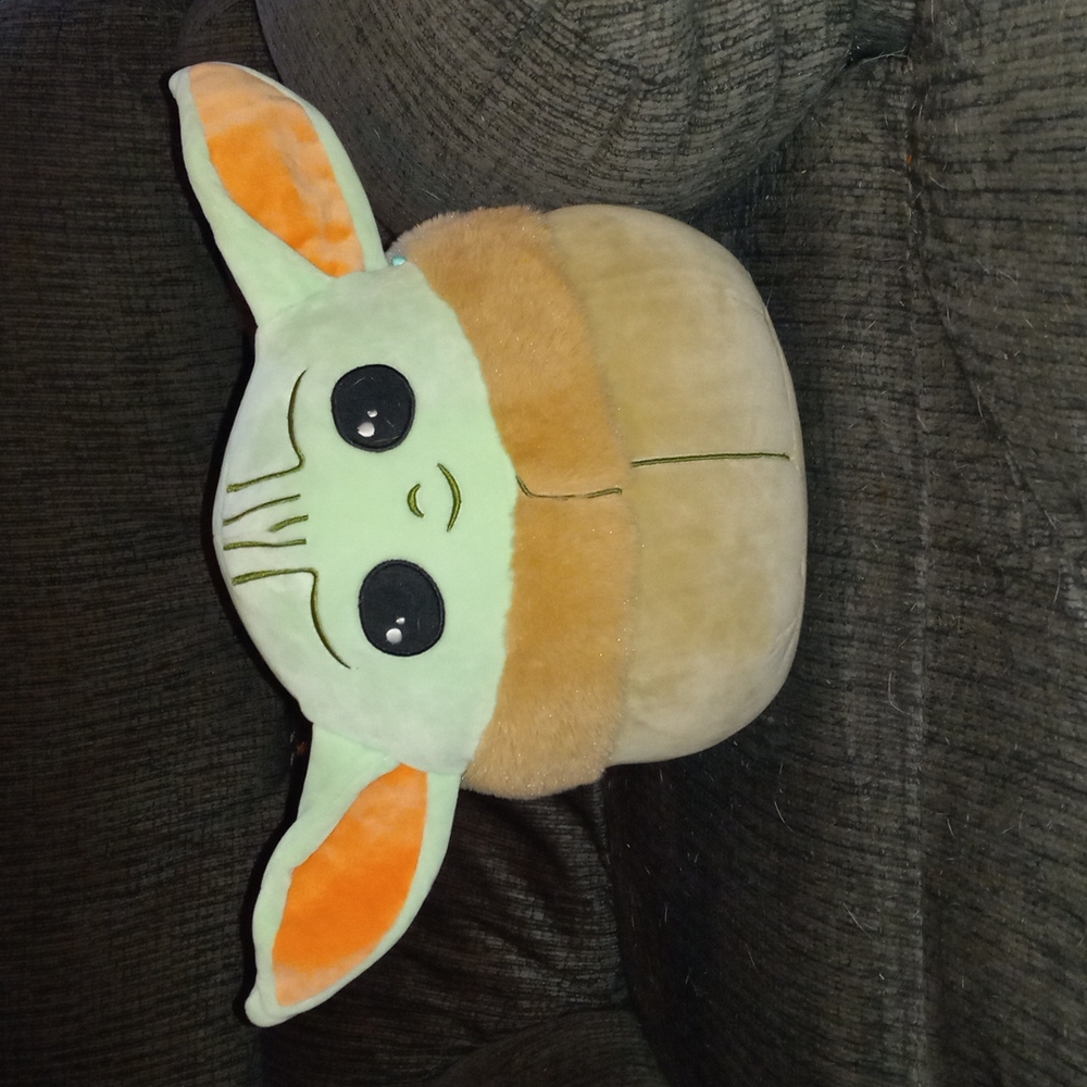 11 in Baby Yoda/Grogu Squishmallow